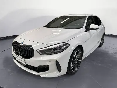 Usata BMW 120 M Sport 190 CV (139 kW) 2022 Bianco Utilitaria