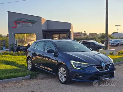 Usata Renault Mégane GrandTour 116 CV (85 kW) 2021 Bluazzurro Station wagon