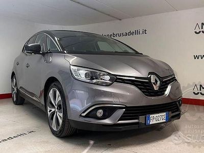 Usata Renault Scénic IV Intens 110 CV (80 kW) 2018 Grigio Monovolume