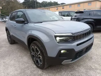 Nuova Jeep Avenger Summit 101 CV (74 kW) 2026 Grigio SUV