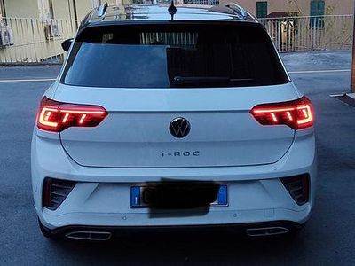 Usata VW T-Roc R-line 150 CV (110 kW) 2023 Bianco SUV