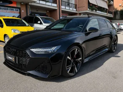 Usata Audi RS6 Ambiente 600 CV (441 kW) 2024 Nero Station wagon
