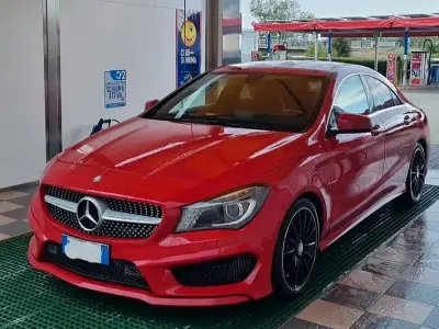 Usata Mercedes CLA180 AMG 109 CV (80 kW) 2014 Berlina