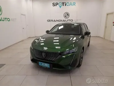 Usata Peugeot 308 Allure 131 CV (96 kW) 2022 Verde Berlina