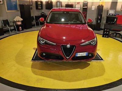 Usata Alfa Romeo Stelvio Super 210 CV (154 kW) 2018 Rosso SUV