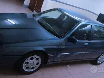 Usata Alfa Romeo 164 145 CV (106 kW) 1989 Bluazzurro Berlina