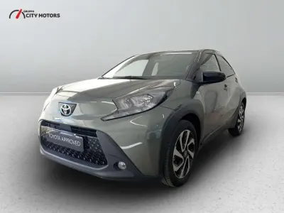 Usata Toyota Aygo X Trend 72 CV (52 kW) 2023 Nero SUV