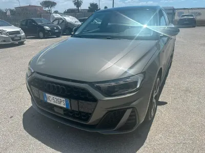 Usata Audi A1 Sportback S-Line 95 CV (69 kW) 2021 Grigio Utilitaria