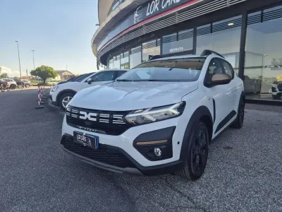 Usata Dacia Sandero Extreme 101 CV (74 kW) 2024 Bianco Berlina