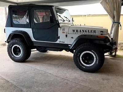 Usata Jeep Wrangler 1991 Bianco SUV