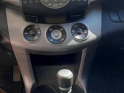 Usata Toyota RAV4 177 CV (130 kW) 2006 Grigio SUV