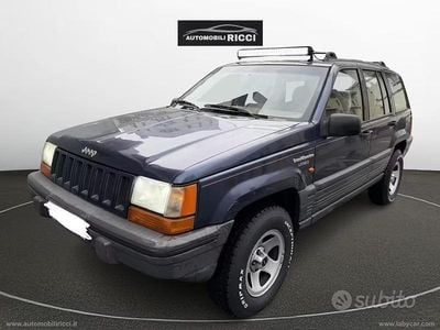 Usata Jeep Grand Cherokee Laredo 184 CV (135 kW) 1994 Blu SUV