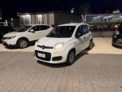 Usata Fiat Panda Easy 69 CV (50 kW) 2018 Bianco Berlina