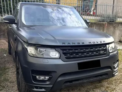 Usata Land Rover Range Rover Sport HSE Dynamic 306 CV (225 kW) 2018 Grigio opaco SUV