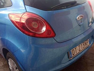 Blu/azzurro Usata 2009 Ford Ka Titanium Utilitaria | 5950 € (Molto cara)