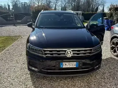 Usata VW Tiguan Executive 150 CV (110 kW) 2017 Nero SUV