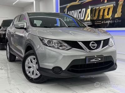 Usata Nissan Qashqai Tekna 110 CV (80 kW) 2014 Grigio SUV