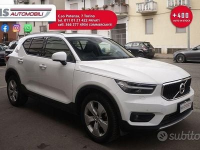 Usata Volvo XC40 Momentum 150 CV (110 kW) 2020 Bianco SUV