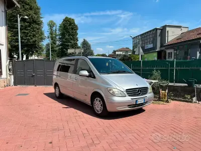 Gebraucht Mercedes Viano 150 PS (110 kW) 2006 Grau Van / Kleinbus