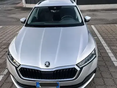Usata Skoda Octavia Executive 150 CV (110 kW) 2021 Station wagon