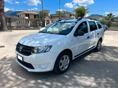 Usata Dacia Logan MCV 72 CV (52 kW) 2015 Bianco Station wagon