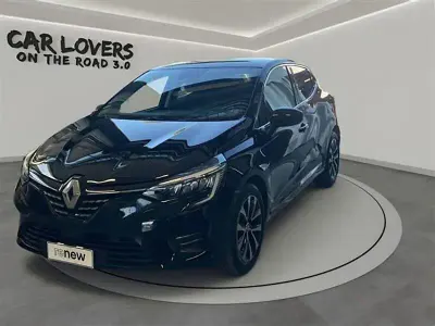 Occasion Renault Clio V Techno 101 ch (74 kW) 2023 Noir Citadine