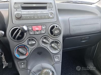 Usata Fiat Panda 4x4 Climbing 75 CV (55 kW) 2012 Grigio Utilitaria