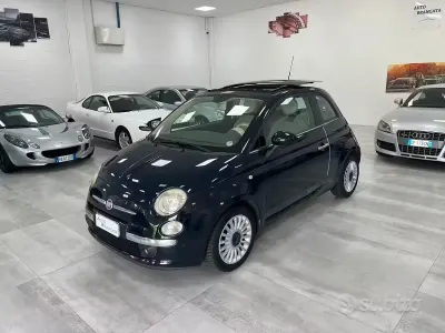 Usata Fiat 500 Lounge 95 CV (69 kW) 2011 Blu Utilitaria