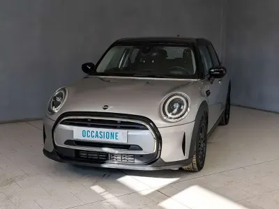 Usata Mini Cooper Classic 136 CV (100 kW) 2023 Argento Utilitaria