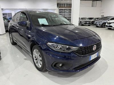 Usata Fiat Tipo Lounge 95 CV (69 kW) 2018 Blu Berlina