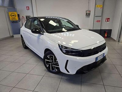 Usata Opel Corsa 101 CV (74 kW) 2025 Bianco Berlina
