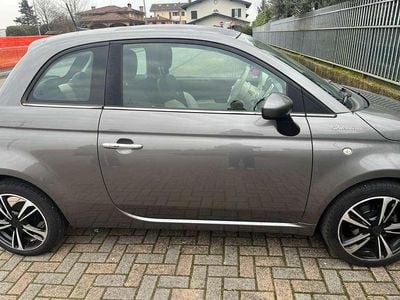 Begagnad Fiat 500 Dolcevita 69 HK (50 kW) 2022 Halvkombi