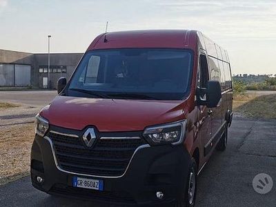 Usata Renault Master 149 CV (109 kW) 2023 Rosso Berlina