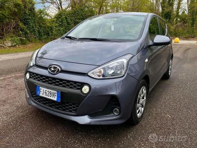 usata Hyundai i10 1.0 benz 2017