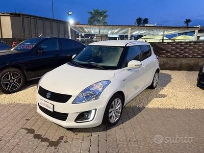 Usata Suzuki Swift Cool 75 CV (55 kW) 2014 Bianco Utilitaria