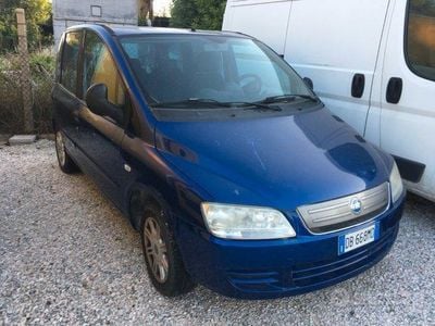 Usata Fiat Multipla 103 CV (75 kW) 2006 Blu Monovolume