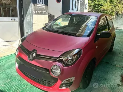 Usata Renault Twingo 75 CV (55 kW) 2013 Rosso Utilitaria