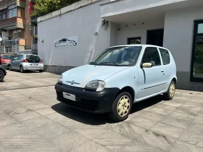 Usata Fiat 600 54 CV (39 kW) 2007 Blu/azzurro Utilitaria