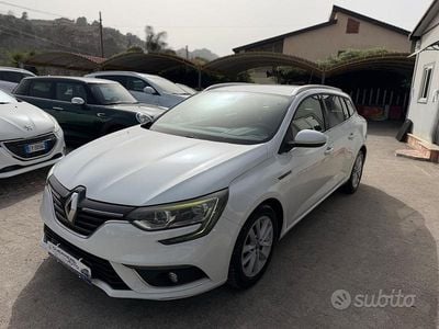 Usata Renault Mégane GrandTour 110 CV (80 kW) 2017 Bianco Station wagon