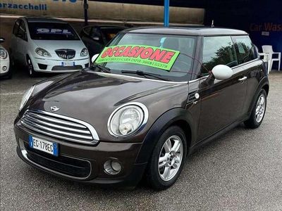 Usata Mini One D 90 CV (66 kW) 2011 Marrone Utilitaria