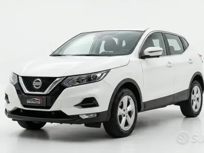 Gebraucht Nissan Qashqai Acenta 116 PS (85 kW) 2019 Weiß SUV