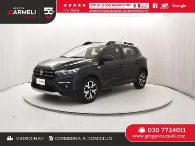 Usata Dacia Sandero Comfort 91 CV (66 kW) 2022 Grigio cometa Berlina