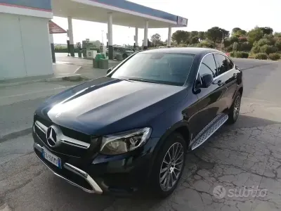 Usata Mercedes GLC250 Executive 204 CV (150 kW) 2019 Blu Coupé