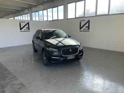 Usata Jaguar F-Pace Portfolio 180 CV (132 kW) 2018 Nero SUV