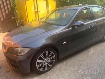 Usata BMW 320 163 CV (119 kW) 2005 Grigio Berlina