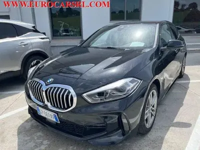 Usata BMW 116 M Sport 116 CV (85 kW) 2023 Nero Utilitaria