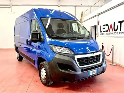 Usata Fiat Ducato 140 CV (102 kW) 2024 Blu/azzurro Furgone