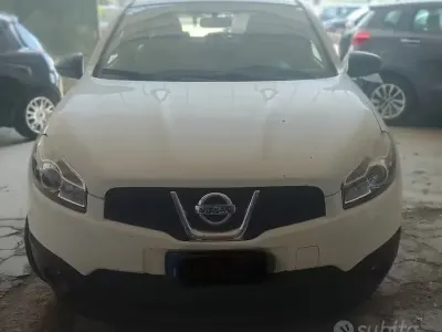 Usata Nissan Qashqai Acenta 116 CV (85 kW) 2012 Bianco SUV