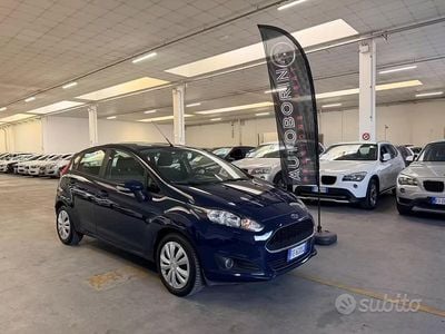 Gebraucht Ford Fiesta Titanium 75 PS (55 kW) 2016 Blau Kleinwagen