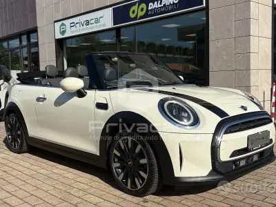 Usata Mini Cooper Cabriolet Classic 136 CV (100 kW) 2021 Bianco Cabrio